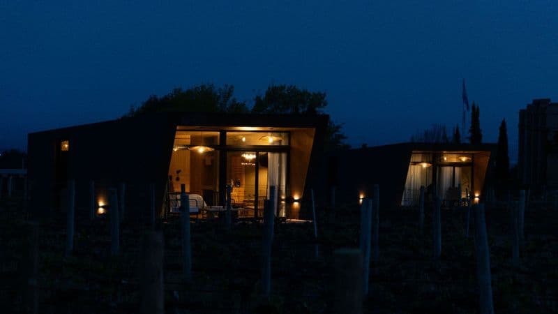 Lodge al atardecer